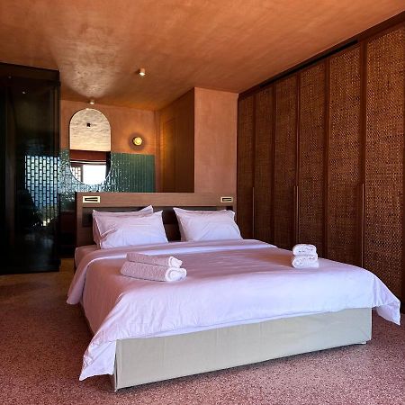 Mirazur Hotel Katomerion Bagian luar foto